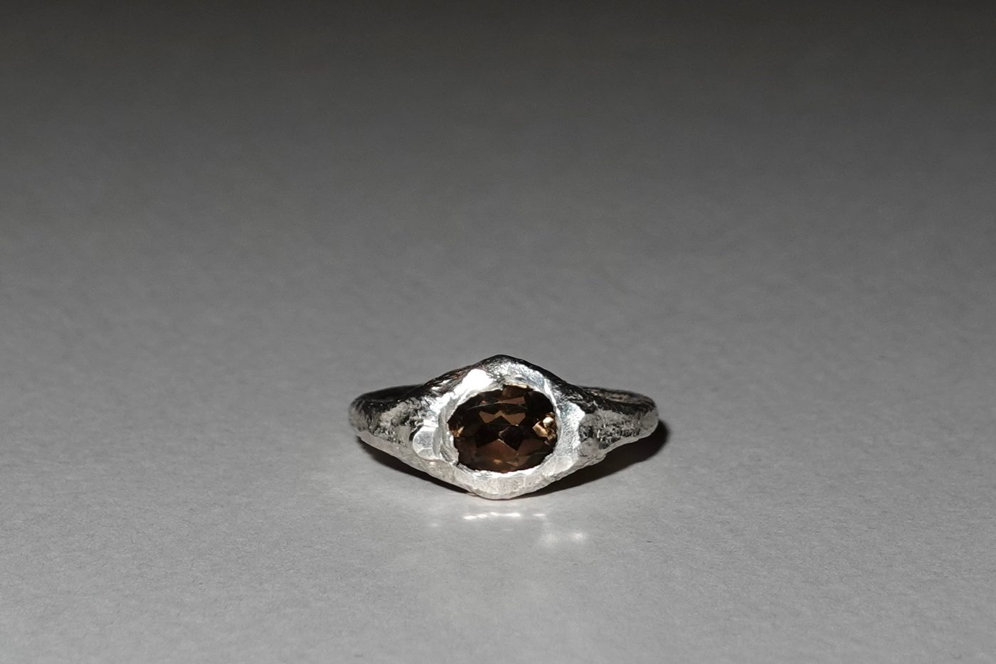 Anillo Cuarzo Fume